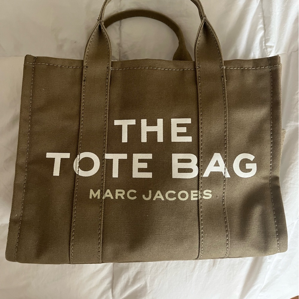 Marc Jacobs The Tote Bag